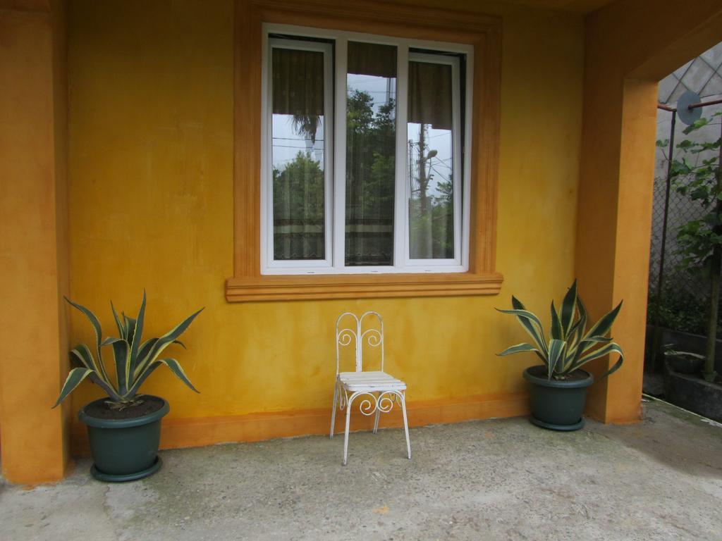 Suliko Guest House バトゥーミ 部屋 写真